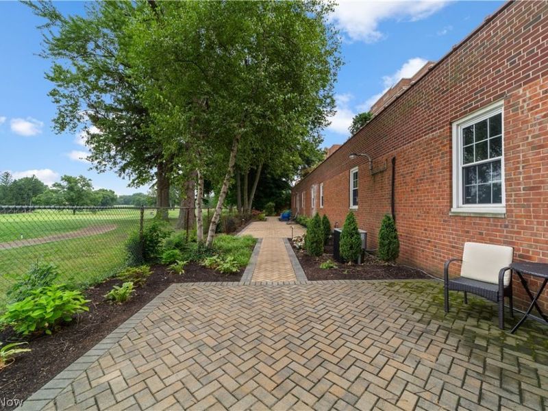 19015 Van Aken Boulevard, Unit 311, Shaker Heights, OH 44122 Photo 27