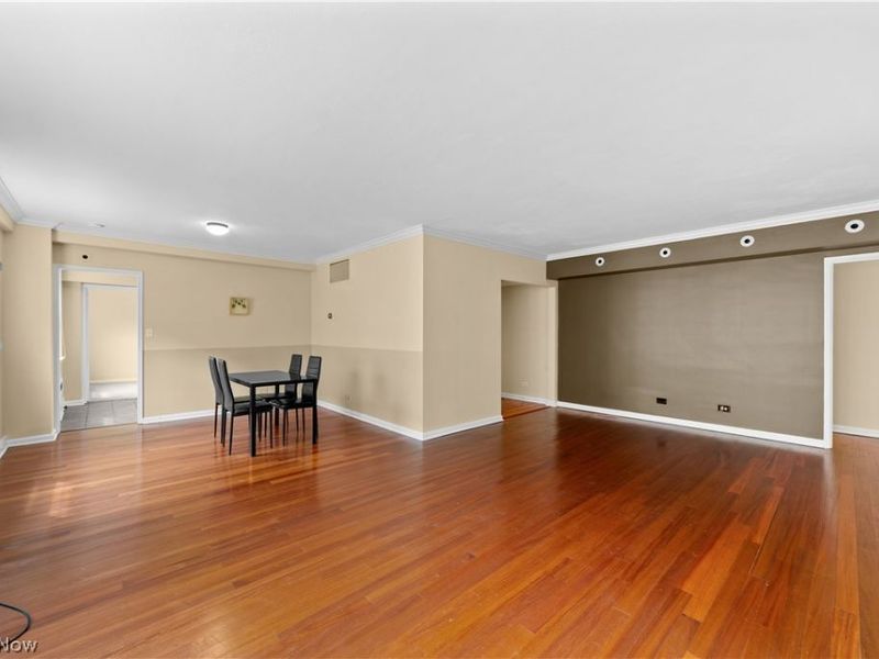 19015 Van Aken Boulevard, Unit 311, Shaker Heights, OH 44122 Photo 7