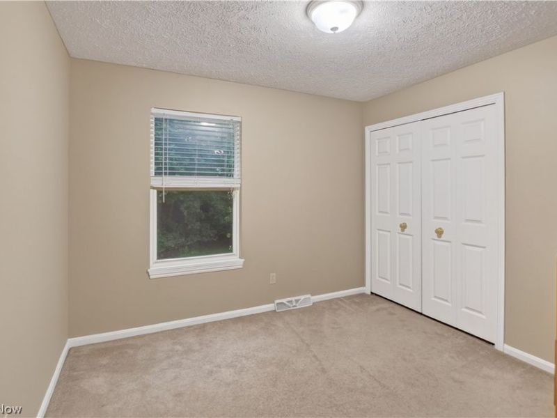 24528 Scott Boulevard, Olmsted Falls, OH 44138 Photo 22