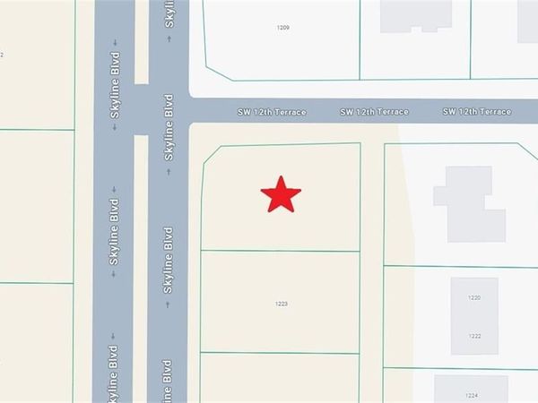 1217 Skyline BLVD, CAPE CORAL, FL 33991