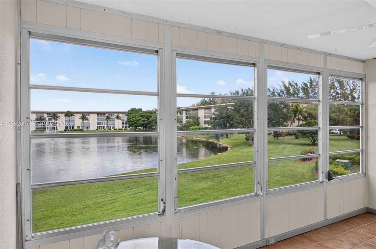 1903 Bermuda Cir , Unit D2, Coconut Creek, FL 33066 Photo