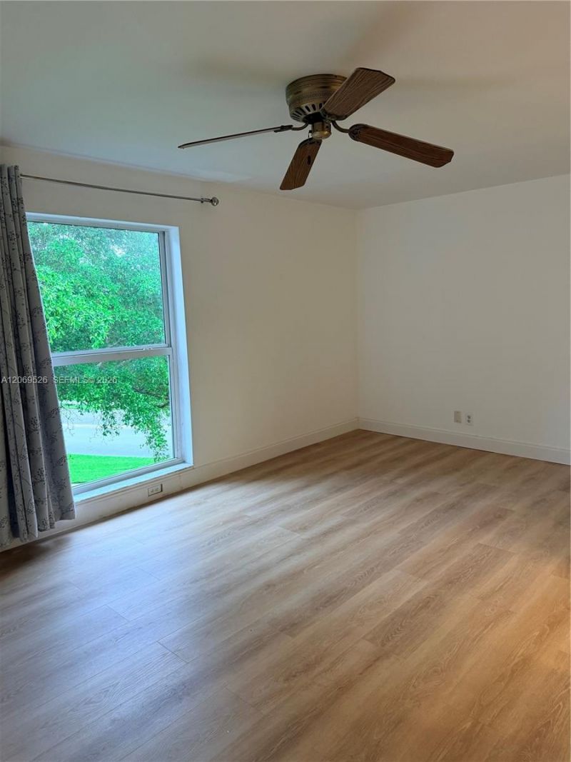 8340 Sands Point Blvd, Unit P309, Tamarac, FL 33321 Photo