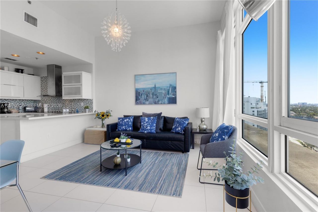 5445 Collins Ave , Unit TS11, Miami Beach, FL 33140 Photo