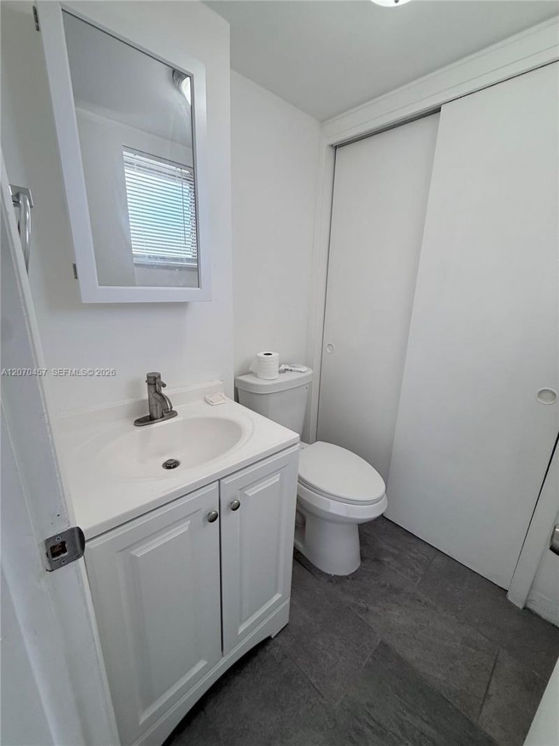 1340 Lincoln Rd, Unit 707, Miami Beach, FL 33139 Photo