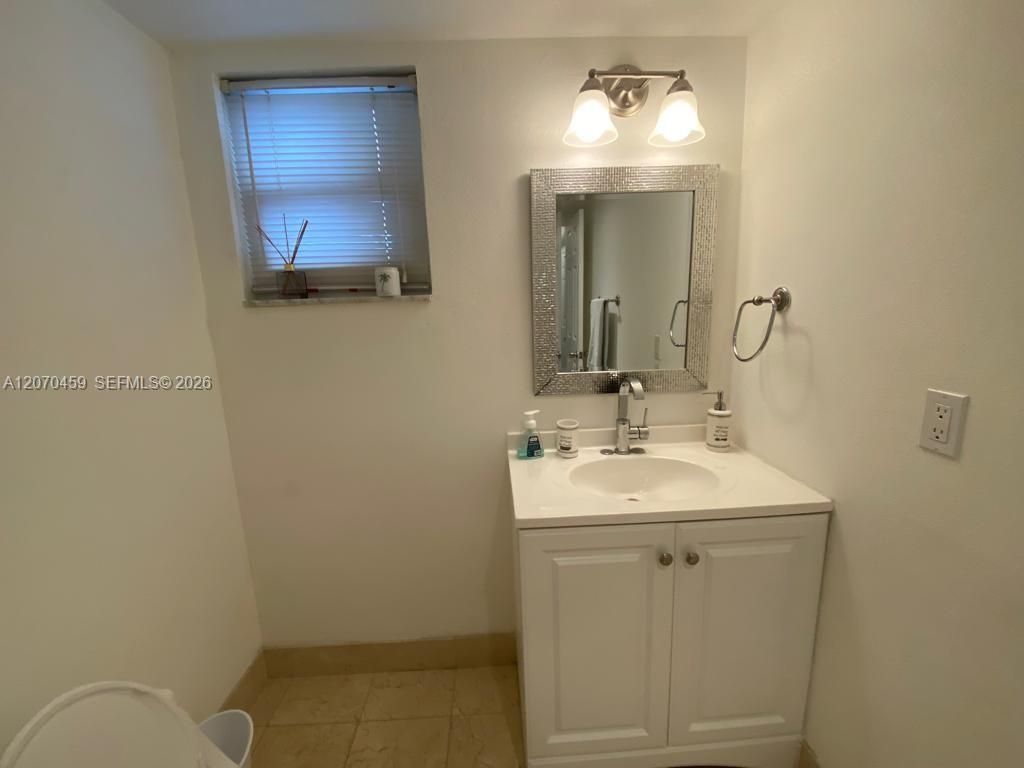 2101 S Ocean Dr , Unit 501, Hollywood, FL 33019 Photo