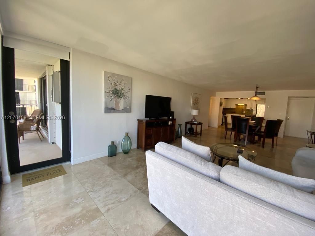 2101 S Ocean Dr , Unit 501, Hollywood, FL 33019 Photo