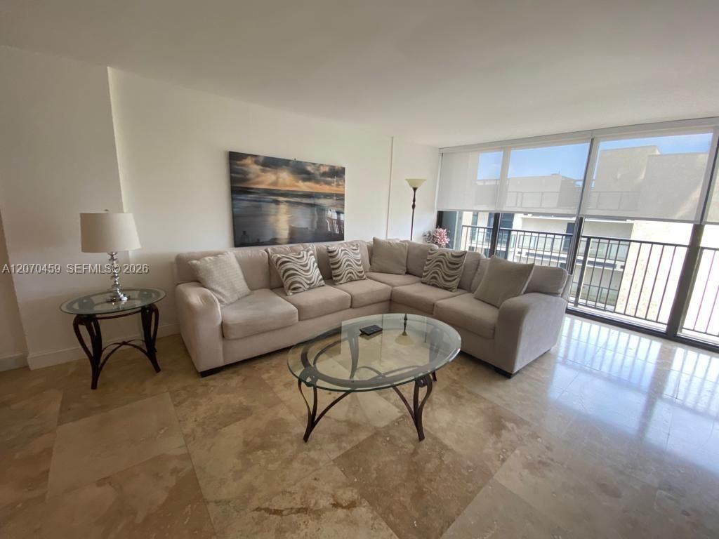 2101 S Ocean Dr , Unit 501, Hollywood, FL 33019 Photo