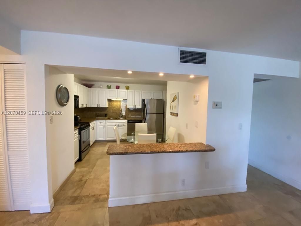 2101 S Ocean Dr , Unit 501, Hollywood, FL 33019 Photo