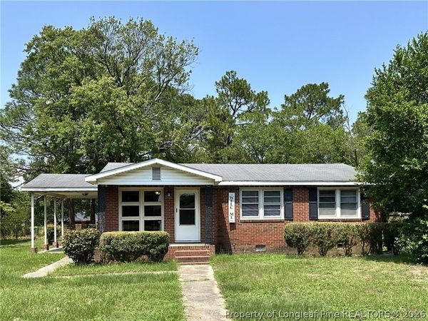 3702 Carlos Avenue, Fayetteville, NC 28306
