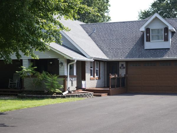 1457 Nova Road , Sandwich, IL 60548