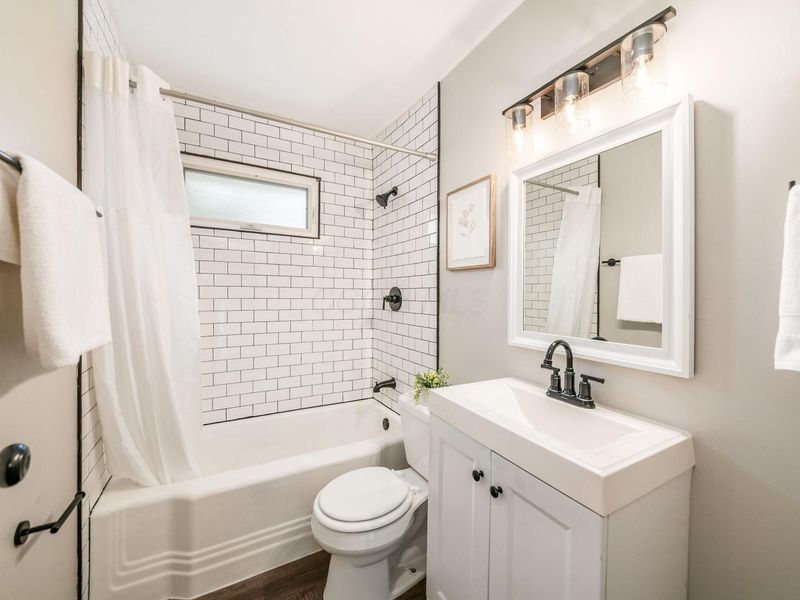 1028 S Hampton Road, Columbus, OH 43227 Photo 14