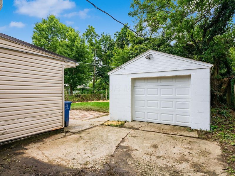 1028 S Hampton Road, Columbus, OH 43227 Photo 18