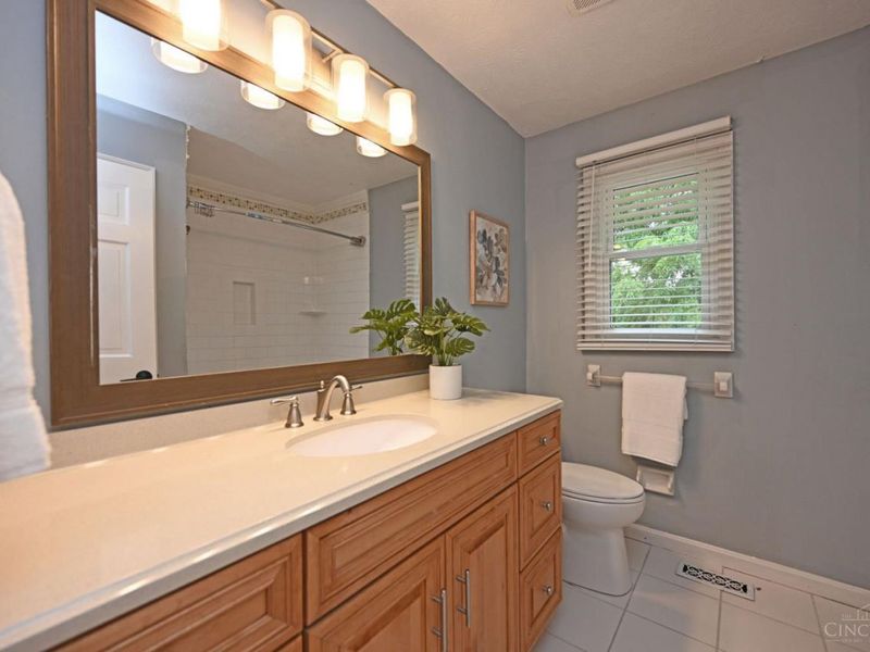 10174 Amberwood Court, West Chester, OH 45241 Photo 30