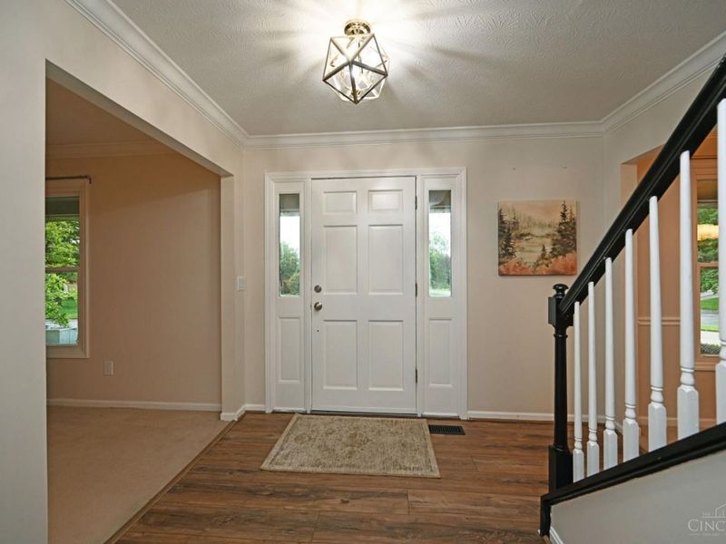 10174 Amberwood Court, West Chester, OH 45241 Photo 4