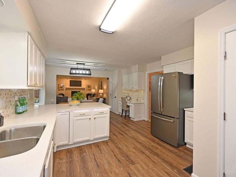 10174 Amberwood Court, West Chester, OH 45241 Photo 9