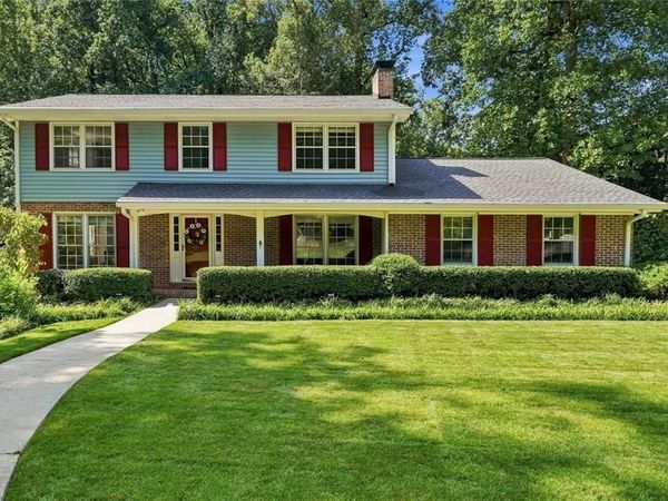 2820 Briarglen Drive, Atlanta, GA 30340