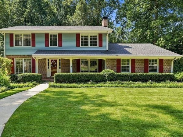 2820 Briarglen Drive, Atlanta, GA 30340