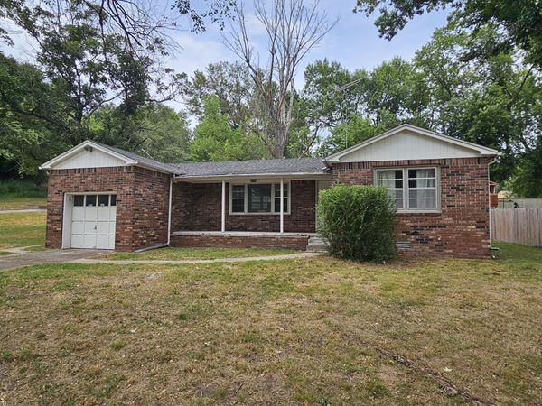606 State Hwy 76, Anderson, MO 64831
