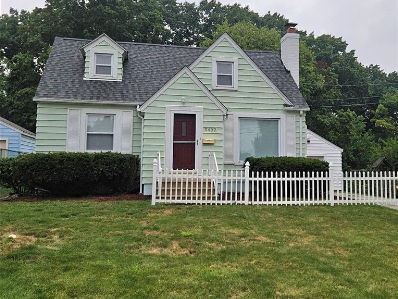 2402 Edgewater Drive, Poland, OH 44514 Photo 1