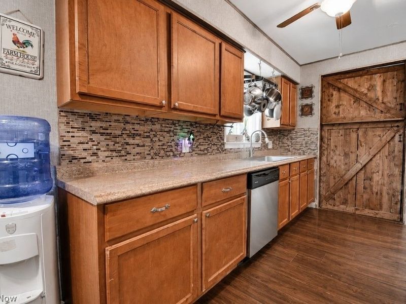 12975 Caves Road, Chesterland, OH 44026 Photo 15