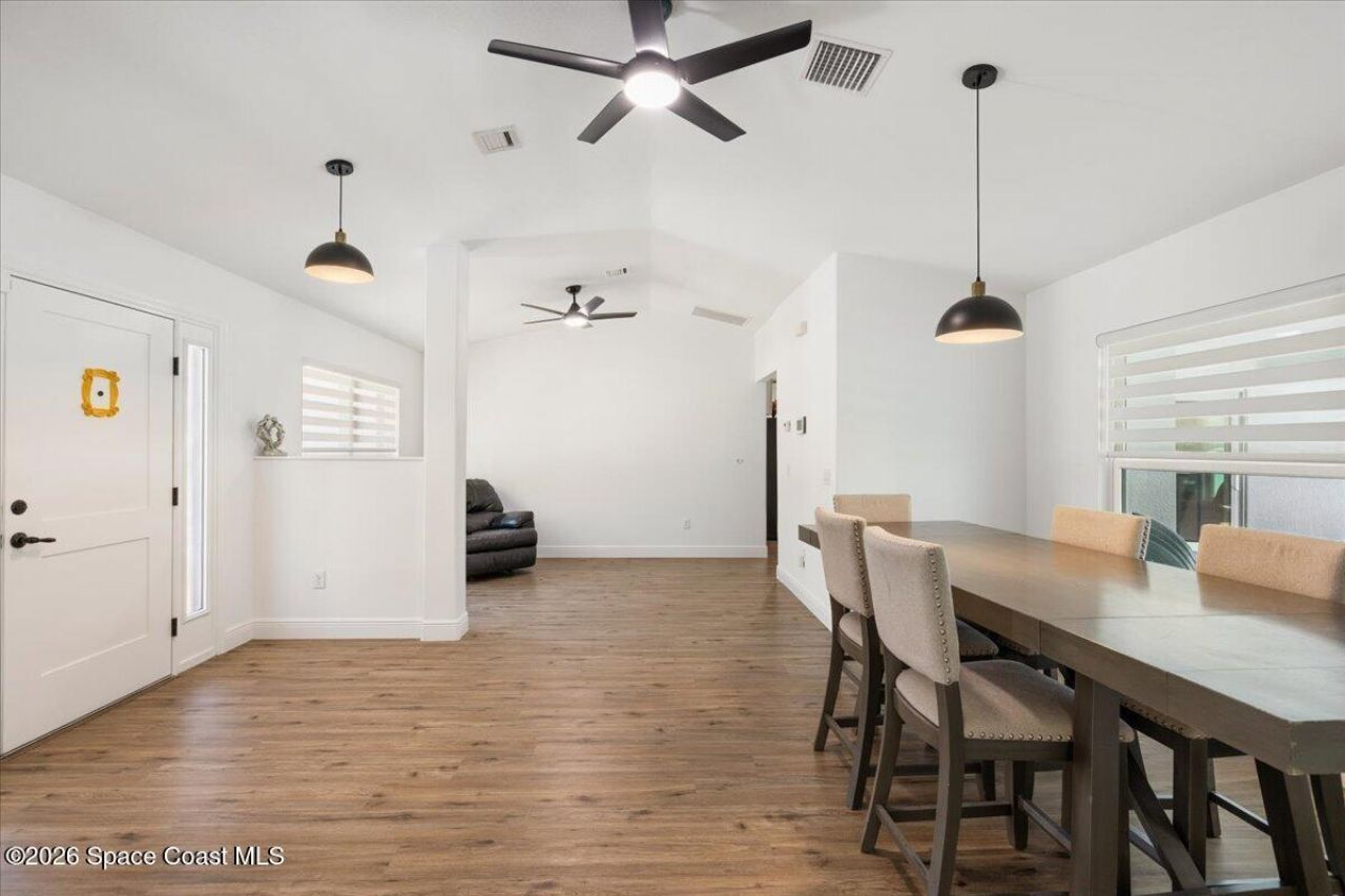 1575 Clearbrook Street , Sebastian, FL 32958 Photo