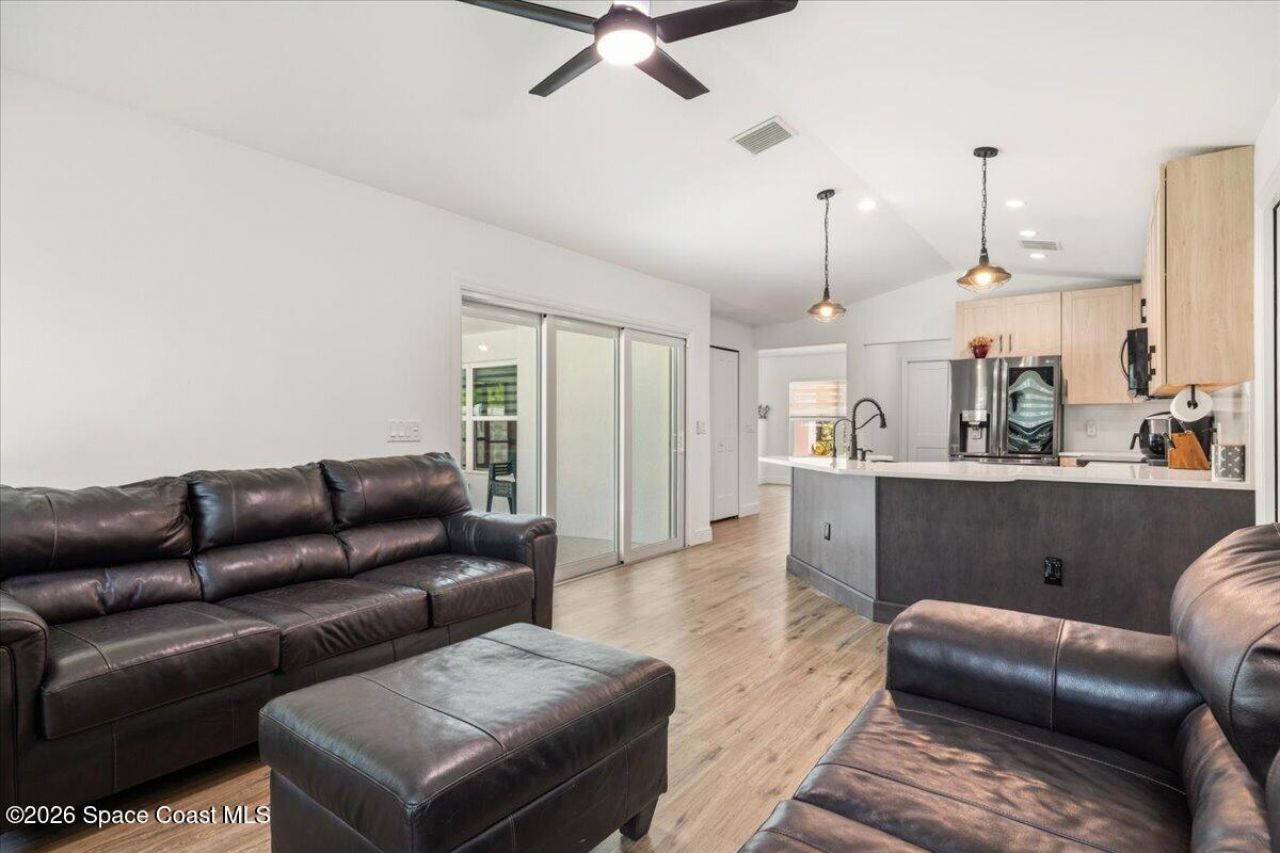 1575 Clearbrook Street , Sebastian, FL 32958 Photo
