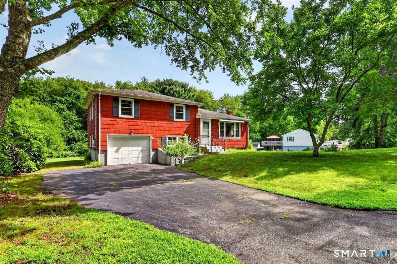 6 Sunset, Ledyard, CT 06339 Main Photo