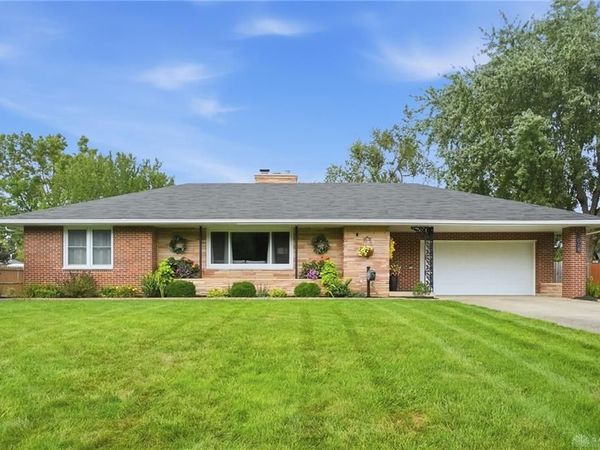 1068 Whitestone Road, Xenia, OH 45385