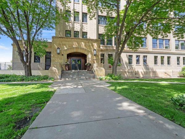 730 Stinson Boulevard , Unit 320, Minneapolis, MN 55413