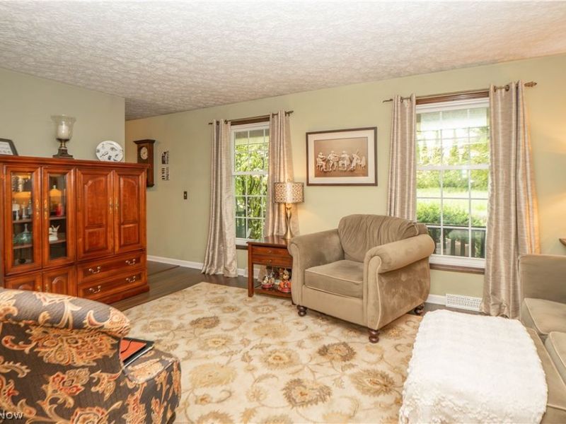 4426 Woodland Avenue NW, Canton, OH 44709 Photo 9