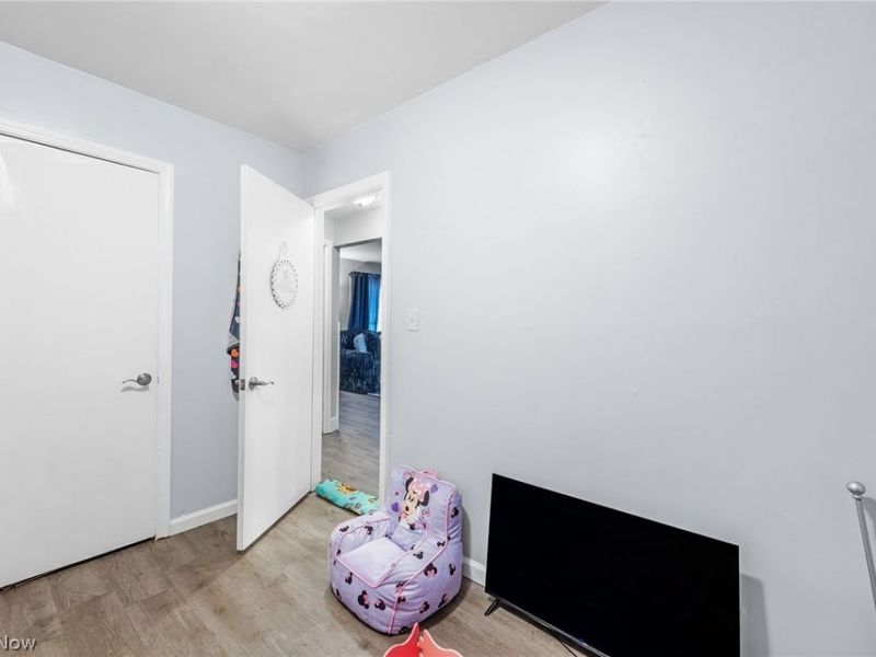 12612 Firsby Avenue, Cleveland, OH 44135 Photo 13