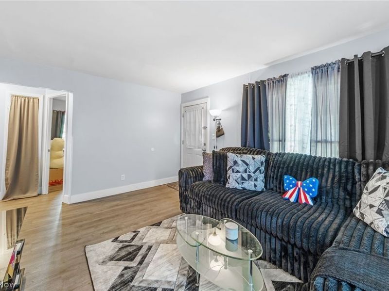 12612 Firsby Avenue, Cleveland, OH 44135 Photo 5