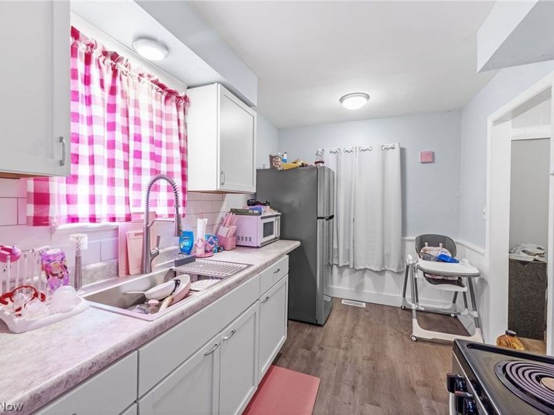 12612 Firsby Avenue, Cleveland, OH 44135 Photo 7