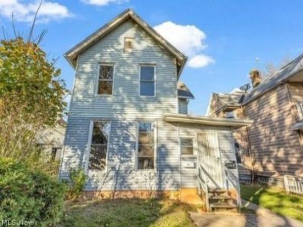 3838 Marvin Avenue , Cleveland, OH 44109