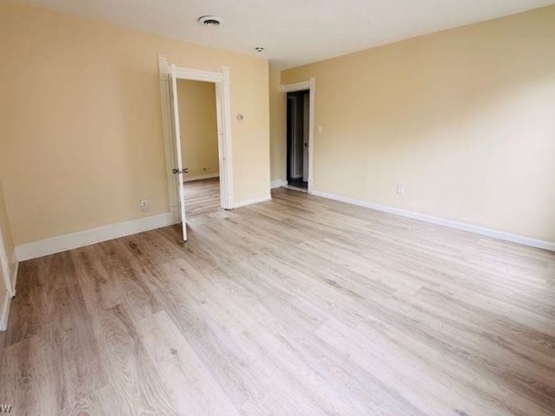 3838 Marvin Avenue, Cleveland, OH 44109 Photo 7