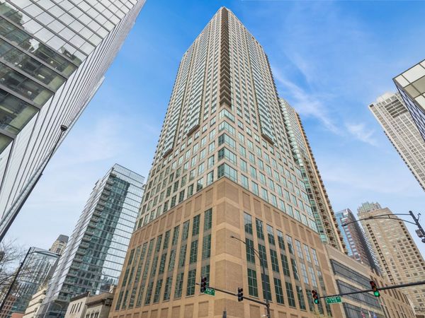 2 E Erie Street , Unit 3614, Chicago, IL 60611