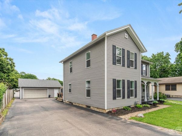 902 N Main Street , Sandwich, IL 60548
