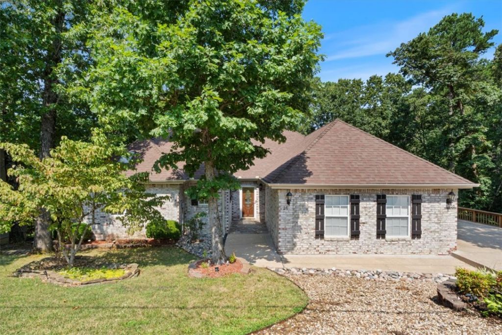 26 Leicester Drive Bella Vista, AR 72714