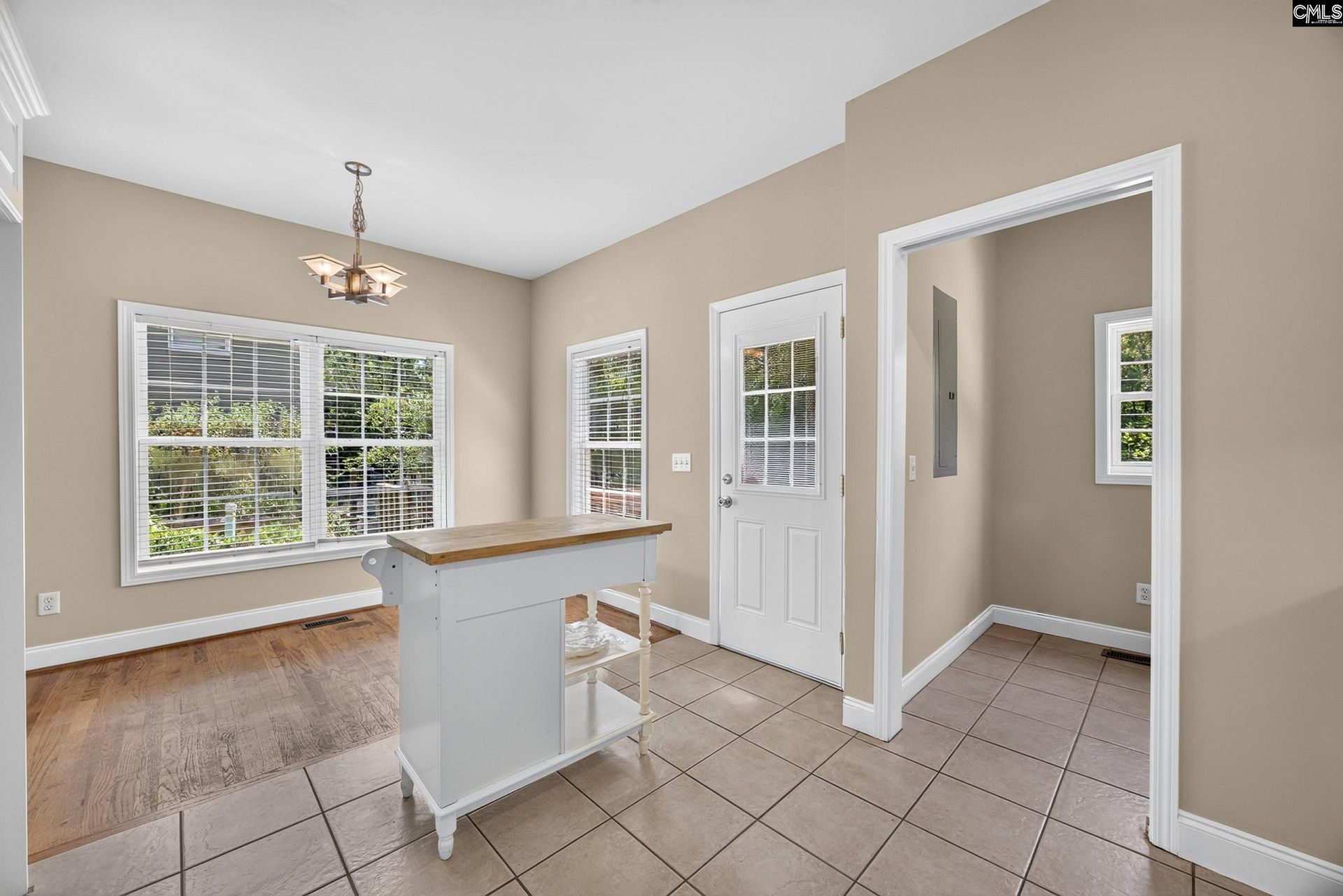 412 Summerlea Drive Photo 14