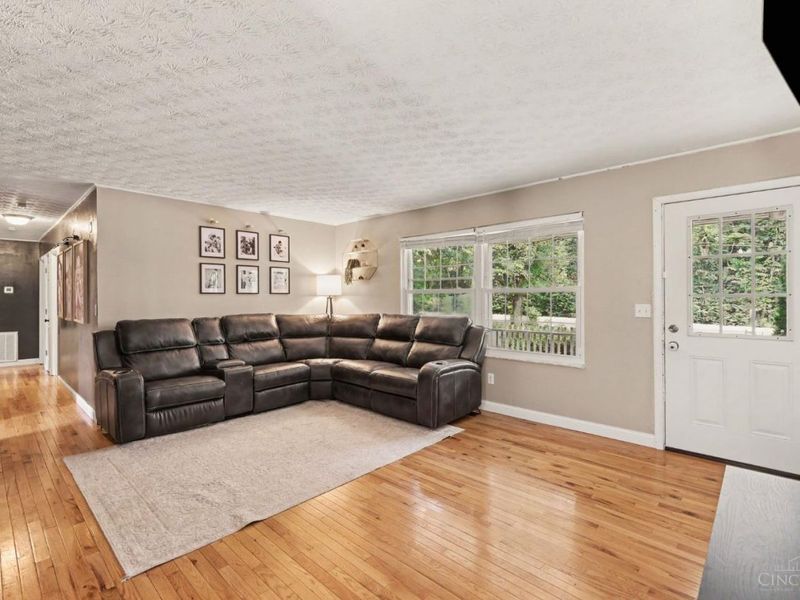 2659 Sprague Road, Tate Township, OH 45106 Photo 4
