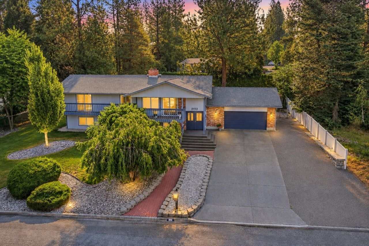 2113 S Vera Crest Dr, Veradale, WA 99037 Main Photo