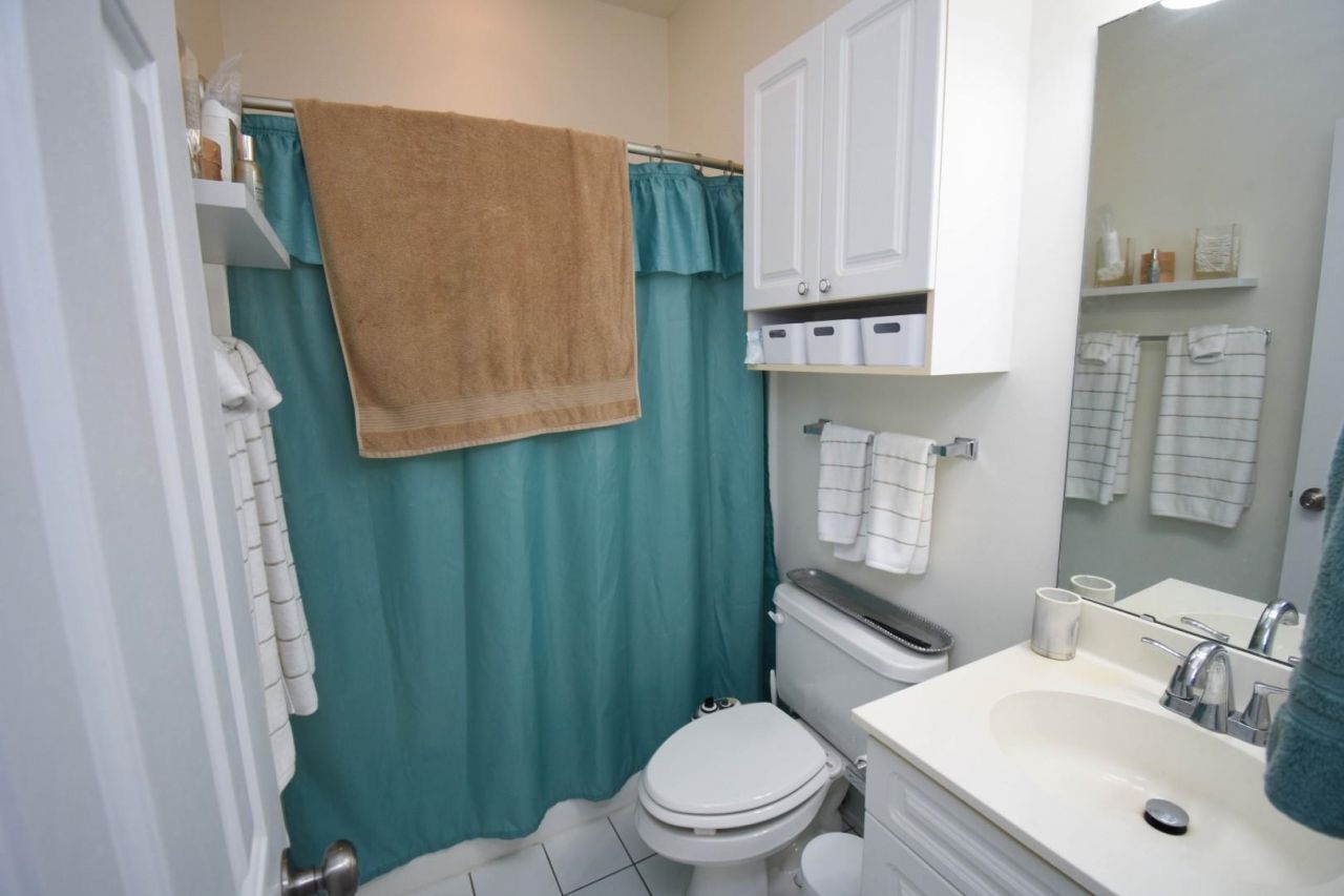 4819 Orchid Way Photo 13
