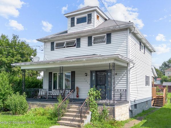 705 Clark Street, Throop, PA 18512