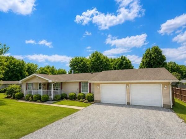 3511 Haythorne Avenue, Terre Haute, IN 47802