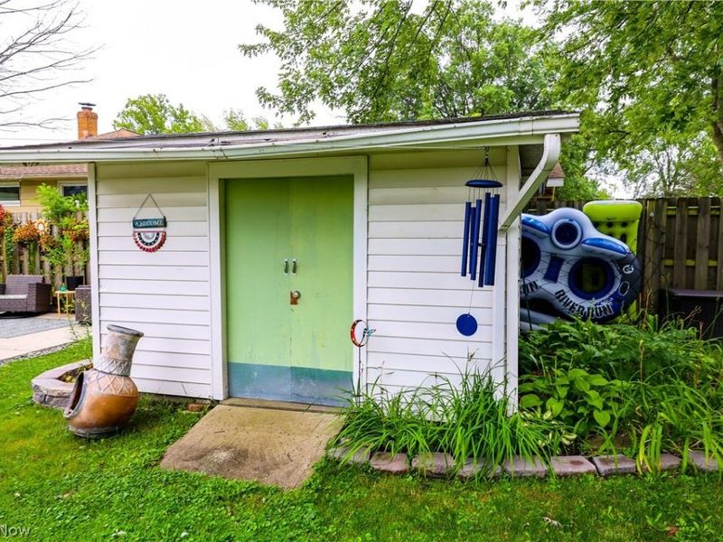 7580 Hoertz Road, Parma, OH 44134 Photo 40