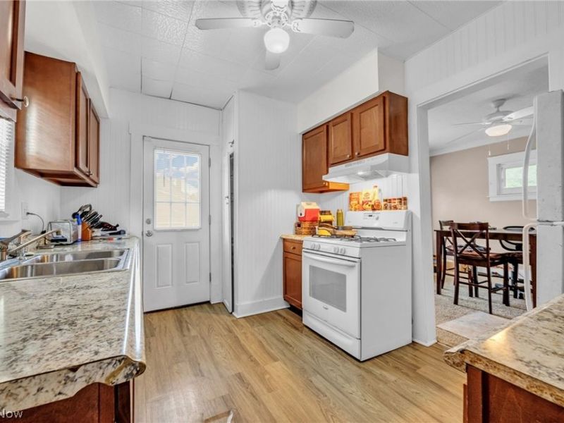 3308 W 88th Street, Cleveland, OH 44102 Photo 7