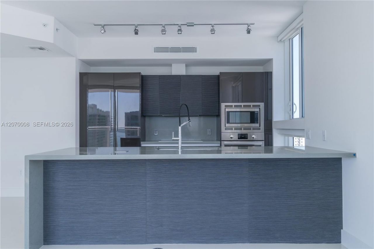 1080 Brickell Ave , Unit 3406, Miami, FL 33131 Photo