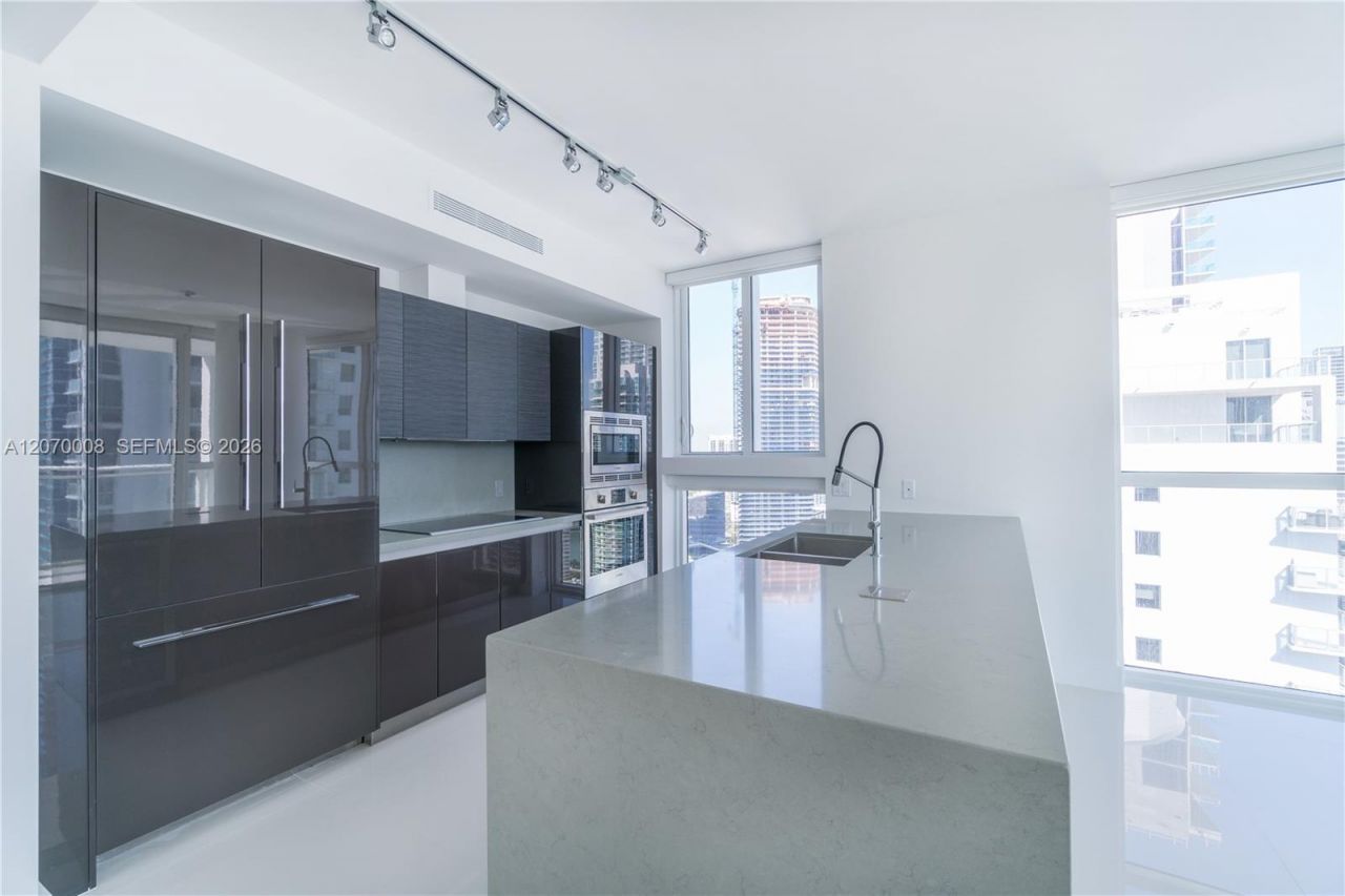 1080 Brickell Ave , Unit 3406, Miami, FL 33131 Photo
