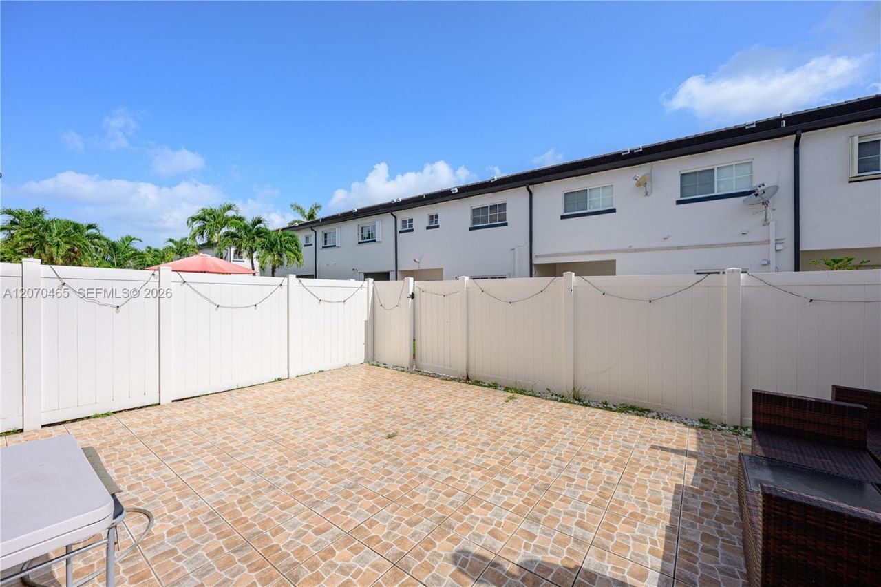 12877 SW 50th St , Miramar, FL 33027 Photo