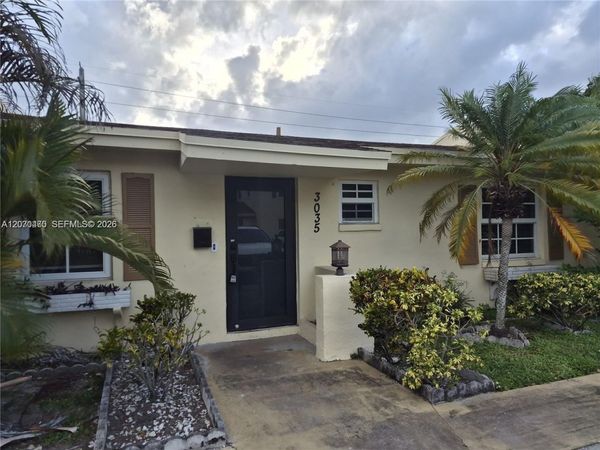 3035 NW 68th St, Unit 12D, Fort Lauderdale, FL 33309